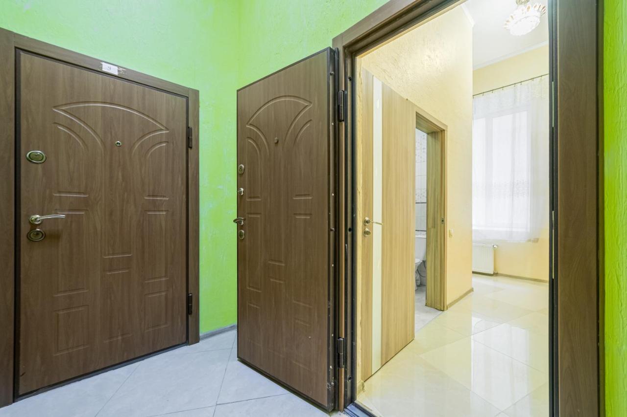 Apartment Near Deribasovskaya Одесса Экстерьер фото